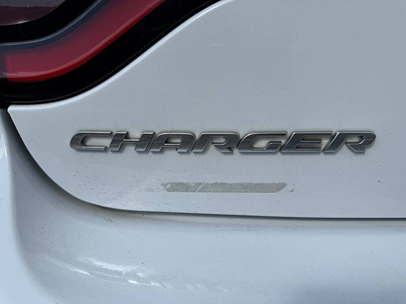 2015 Dodge Charger SE