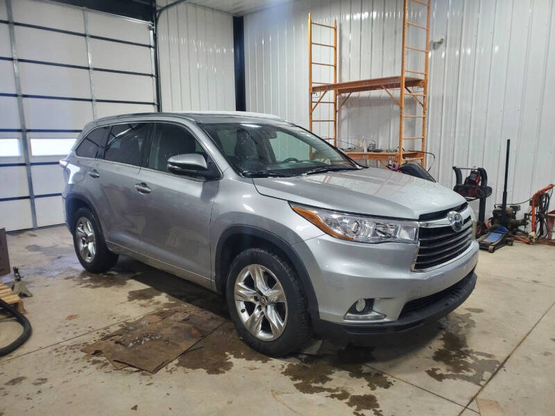 2016 Toyota Highlander Limited's photo