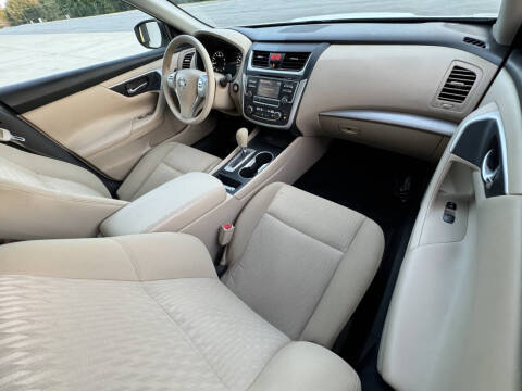 2016 Nissan Altima 2.5 SV