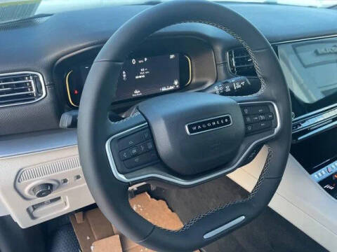 2025 Jeep Wagoneer L