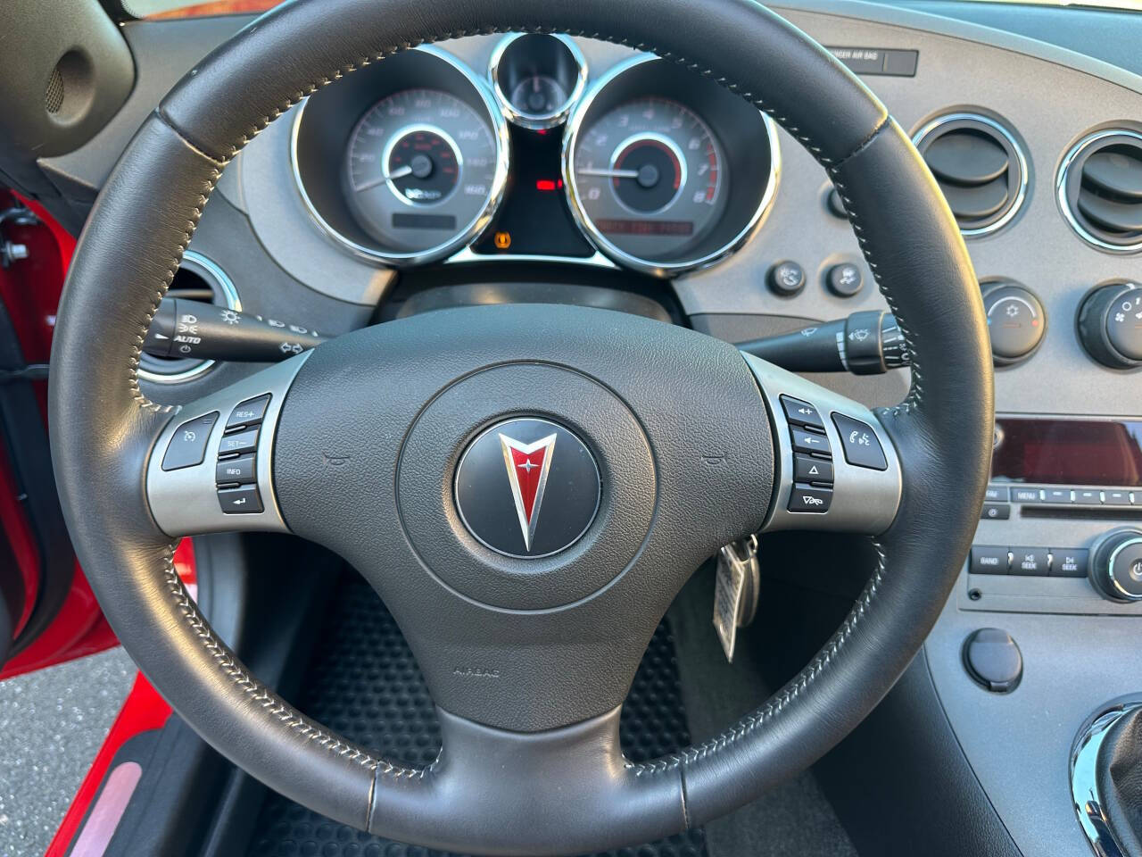 2009 Pontiac Solstice 30