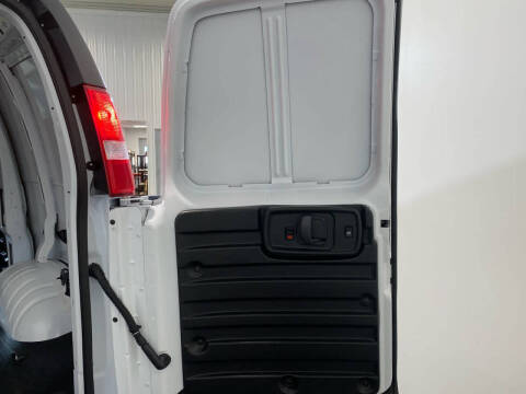 2025 Chevrolet Express 2500