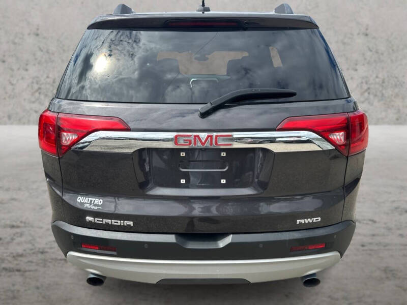 2018 GMC Acadia SLE-2