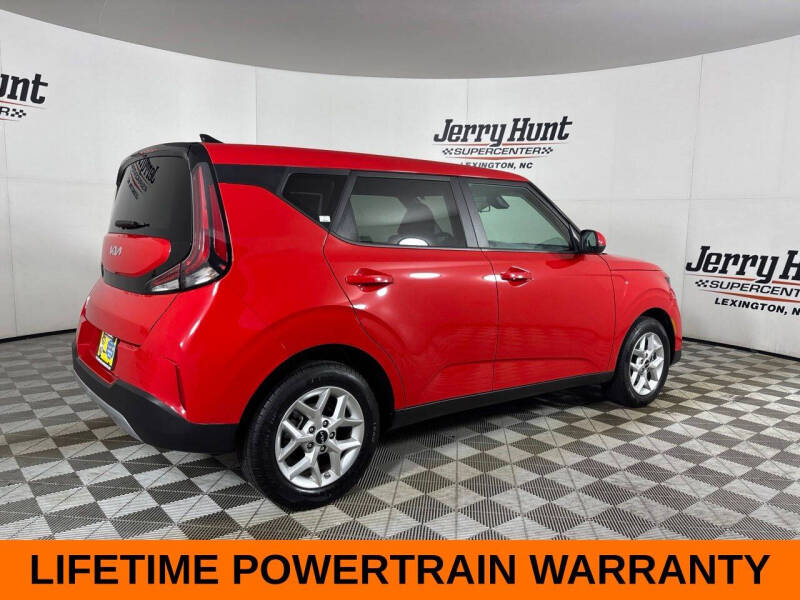 2024 Kia Soul LX