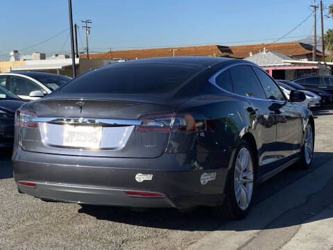 2015 Tesla Model S