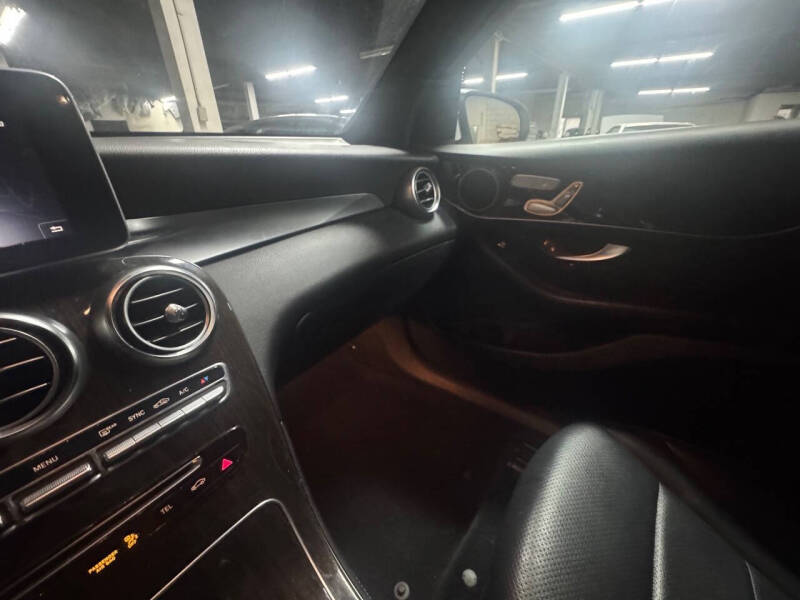 2019 Mercedes-Benz GLC GLC 300 4MATIC