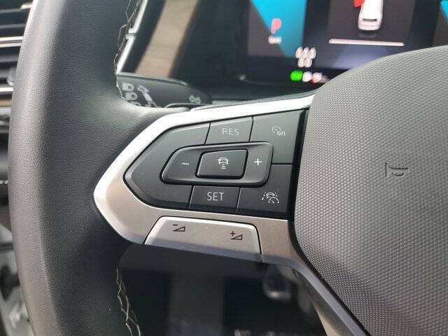 2024 Volkswagen Atlas SE