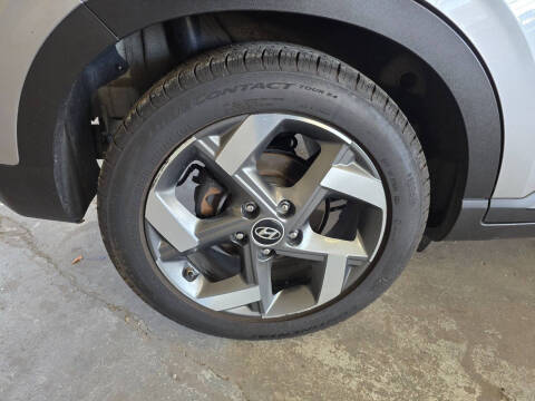 2023 Hyundai Venue SEL