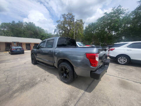 2017 Nissan Titan S