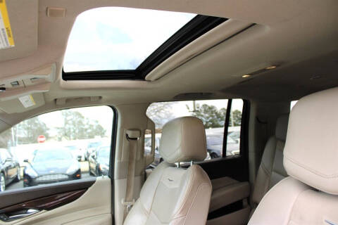 2017 Cadillac Escalade ESV Luxury