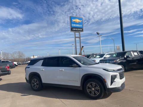 2024 Chevrolet Traverse LS