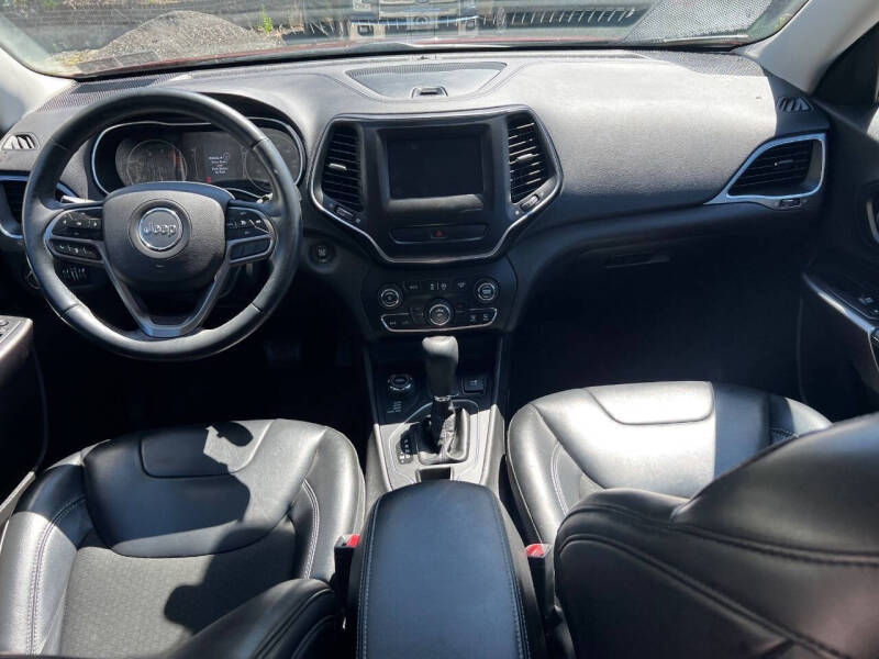 2019 Jeep Cherokee Latitude Plus