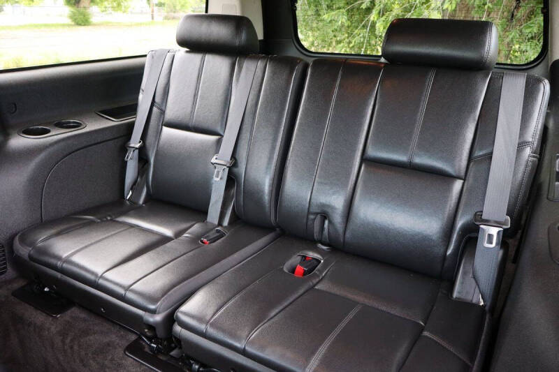 2014 Chevrolet Suburban LT