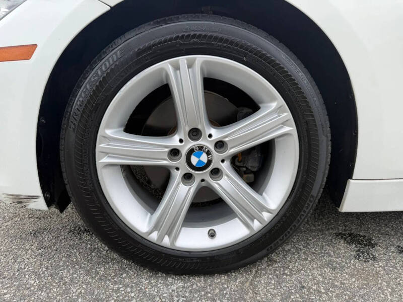 2015 BMW 3 Series 328i
