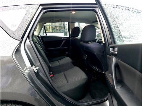 2012 Mazda MAZDA3 i Touring