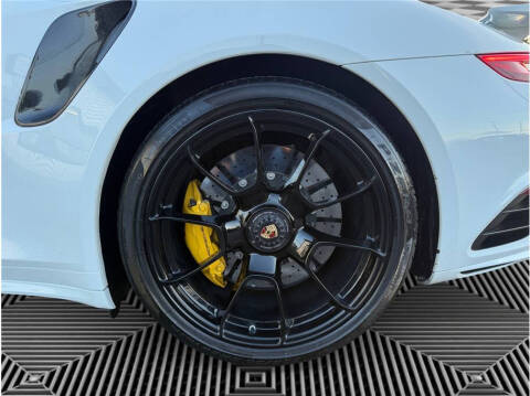 2018 Porsche 911 Turbo