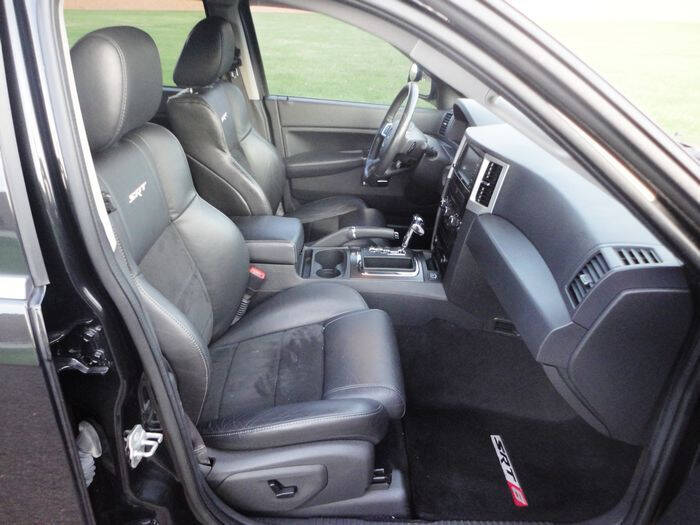 2010 Jeep Grand Cherokee SRT8