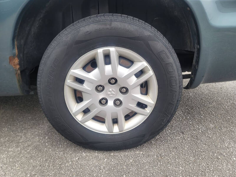 2005 Dodge Grand Caravan SE