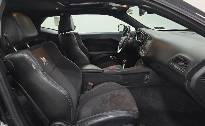 2016 Dodge Challenger R/T Scat Pack