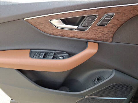 2026 Audi Q7 quattro Premium 45 TFSI