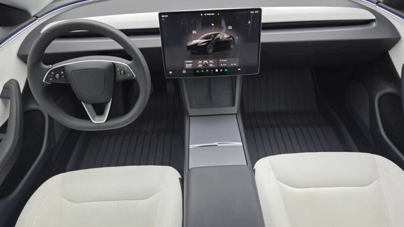 2025 Tesla Model 3 Long Range