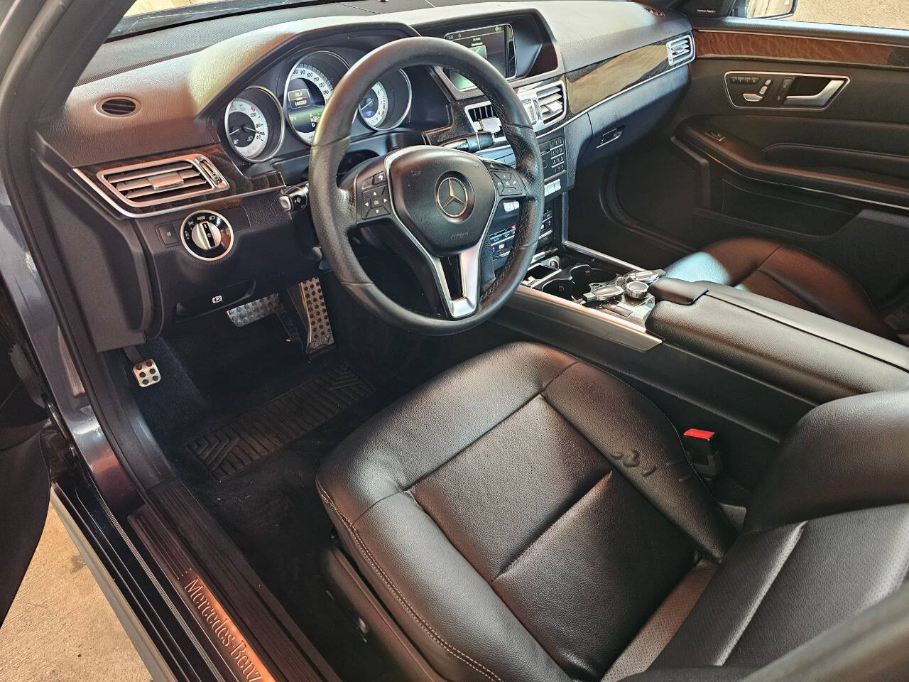 2016 Mercedes-Benz E-Class 20