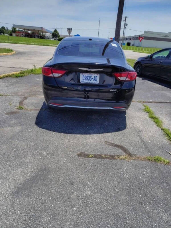 2015 Chrysler 200 Limited