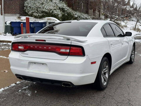2013 Dodge Charger SXT