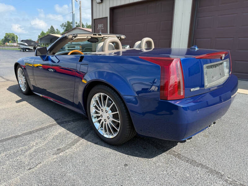 2005 Cadillac XLR