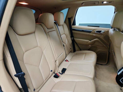 2014 Porsche Cayenne S