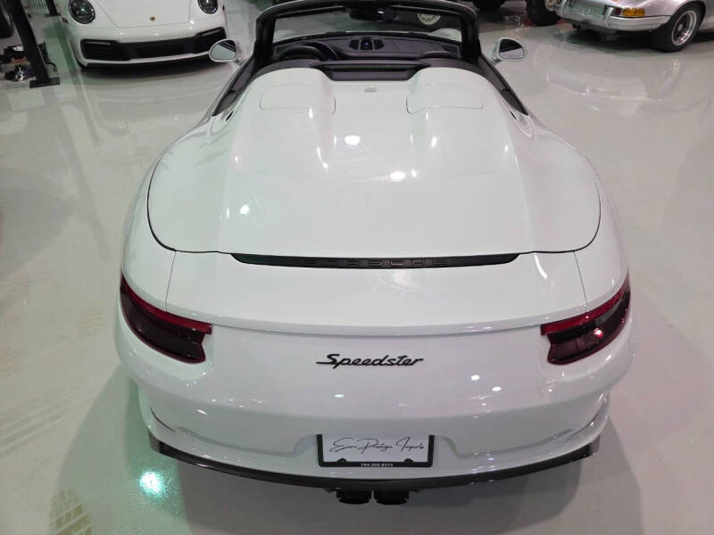 2019 Porsche 911 Speedster