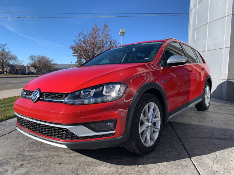 2019 Volkswagen Golf Alltrack Alltrack SE photo 3