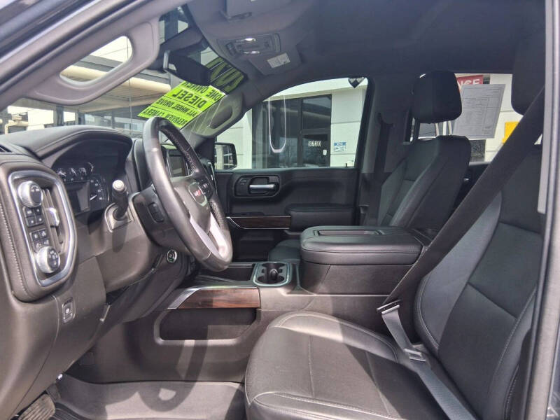 2021 GMC Sierra 1500 SLT