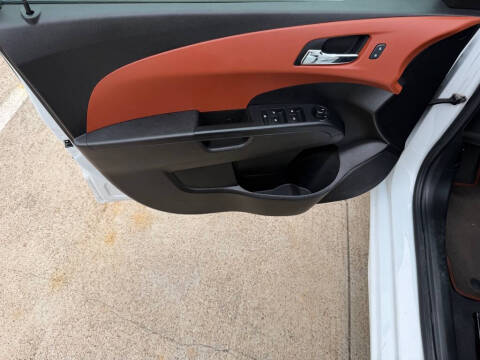 2015 Chevrolet Sonic LTZ Auto