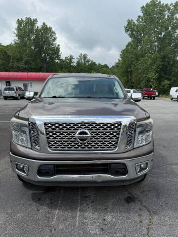 2017 Nissan Titan SL