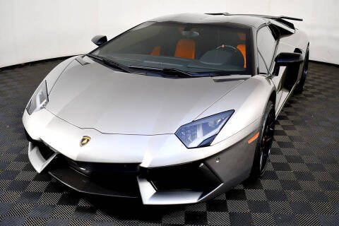 2014 Lamborghini Aventador LP 700-4