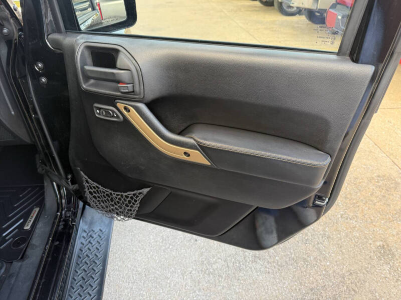 2014 Jeep Wrangler Unlimited Dragon