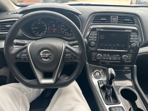 2019 Nissan Maxima 3.5 S