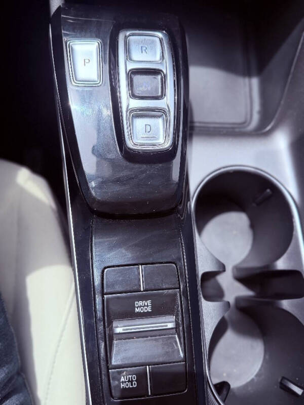 2023 Hyundai Sonata SE