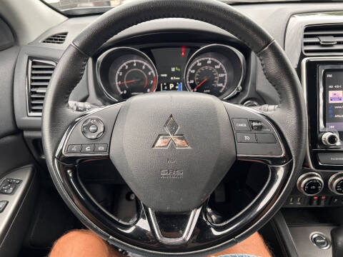 2020 Mitsubishi Outlander Sport ES
