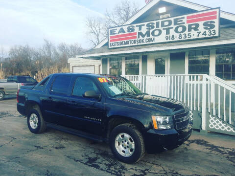 2007 Chevrolet Avalanche for sale at EASTSIDE MOTORS in Tulsa OK