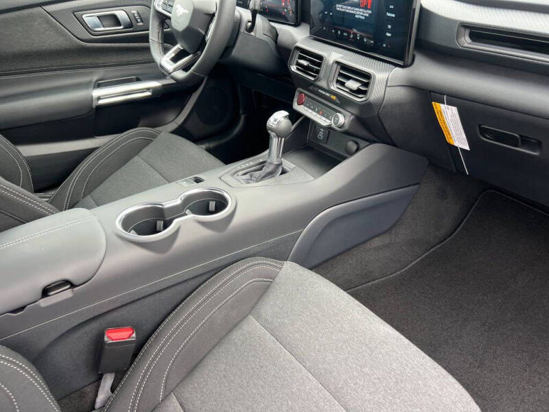 2025 Ford Mustang EcoBoost