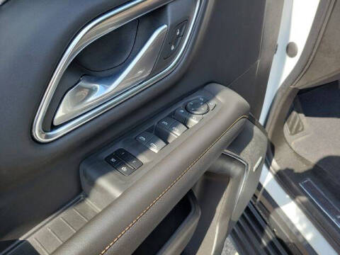 2023 GMC Yukon AT4
