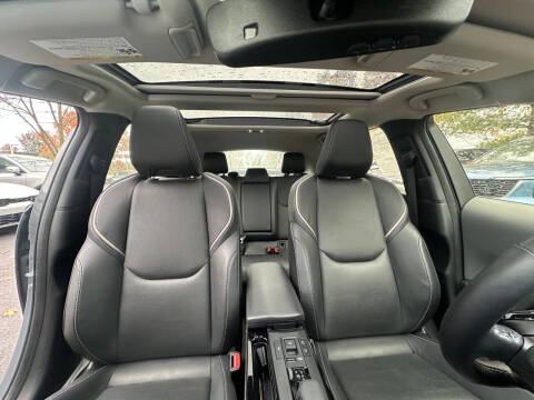 2023 Toyota Prius LE