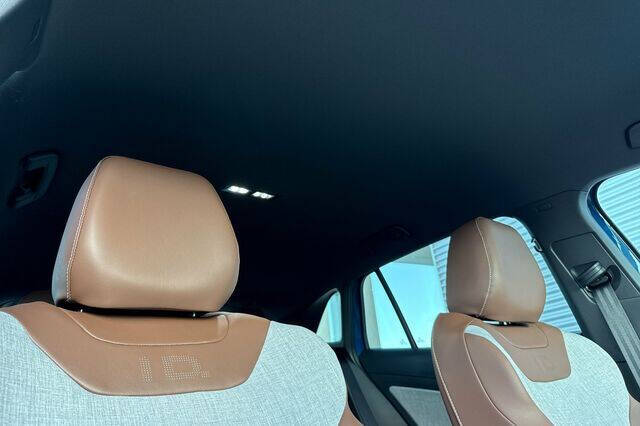 2025 Volkswagen ID.4 Pro