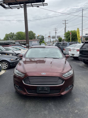 2016 Ford Fusion SE