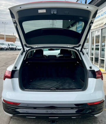 2024 Audi Q8 e-tron quattro Prestige