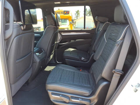 2025 Cadillac Escalade-V