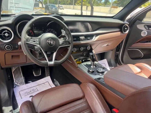 2018 Alfa Romeo Stelvio Ti Sport