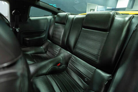 2005 Ford Mustang GT Premium